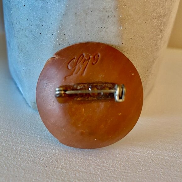 Quirky Veggie Pasta Brooch - Picture 2 of 3